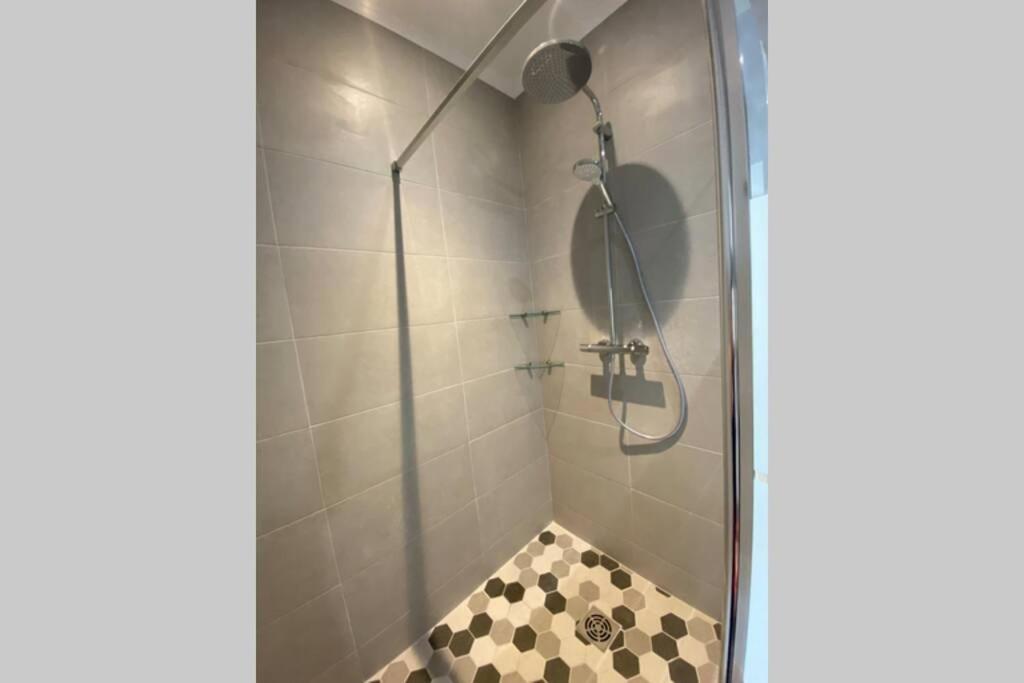 Magnifique Appartement Climatise - Classe 4 Etoiles Terrasson 外观 照片